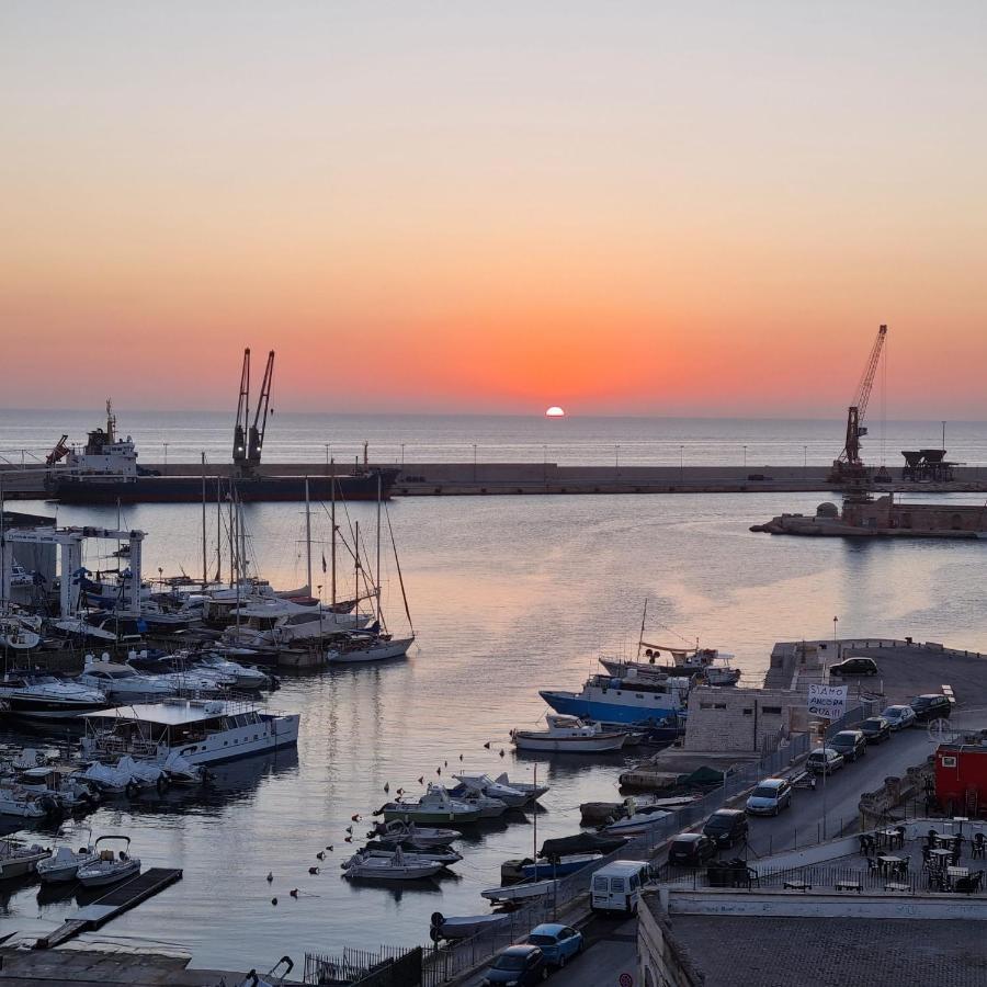 La Casa Di Gino Apartment Monopoli Ngoại thất bức ảnh